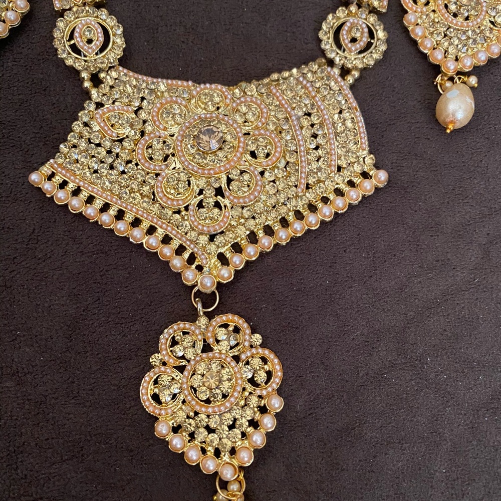 Traditional jewelry set - Picture 3 of 6